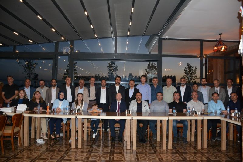 Cumhurbaşkanlığı Kararnamesiyle Kayseri/Bünyan İlçesine Atanarak İlçemizden Ayrılan Kaymakamımız Sayın Yücel Erdem Onuruna Veda Yemeği Düzenlendi